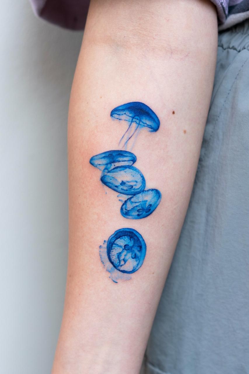 Jellyfish Xray tattoo by Pokhy