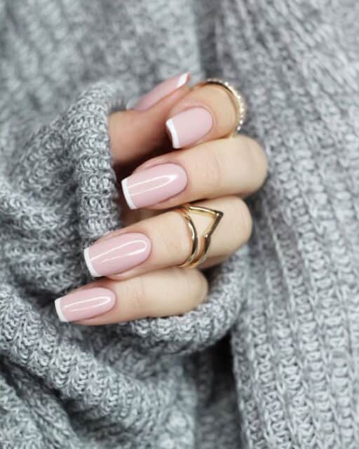 Trending February nails, February nail ideas, and February nail designs to try