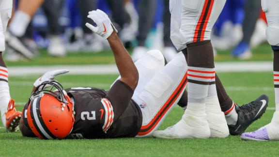 WR Amari Cooper exits Browns' loss to Rams with head injury - ESPN