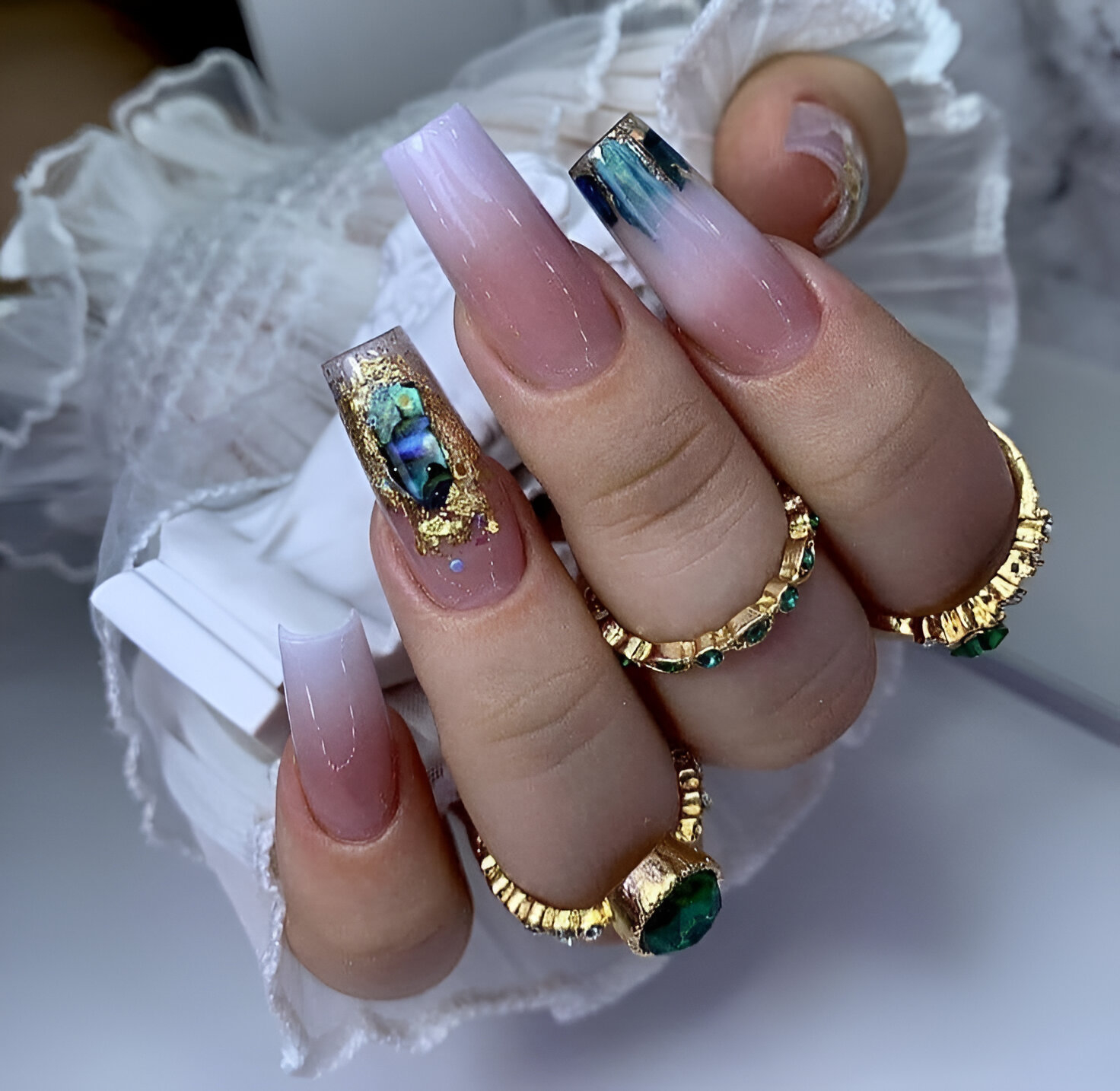 27 Stunning Coffin Nails Too Gorgeous To Ignore