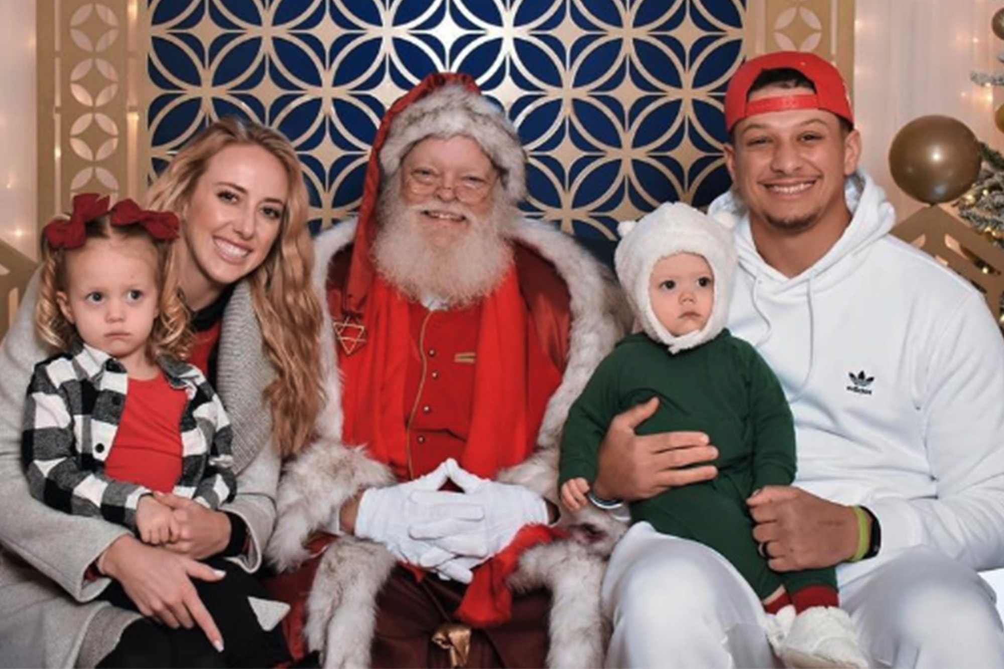 Brittany Mahomes, the wife of Chiefs QB Patrick Mahomes, posted new holiday photos on Instagram.