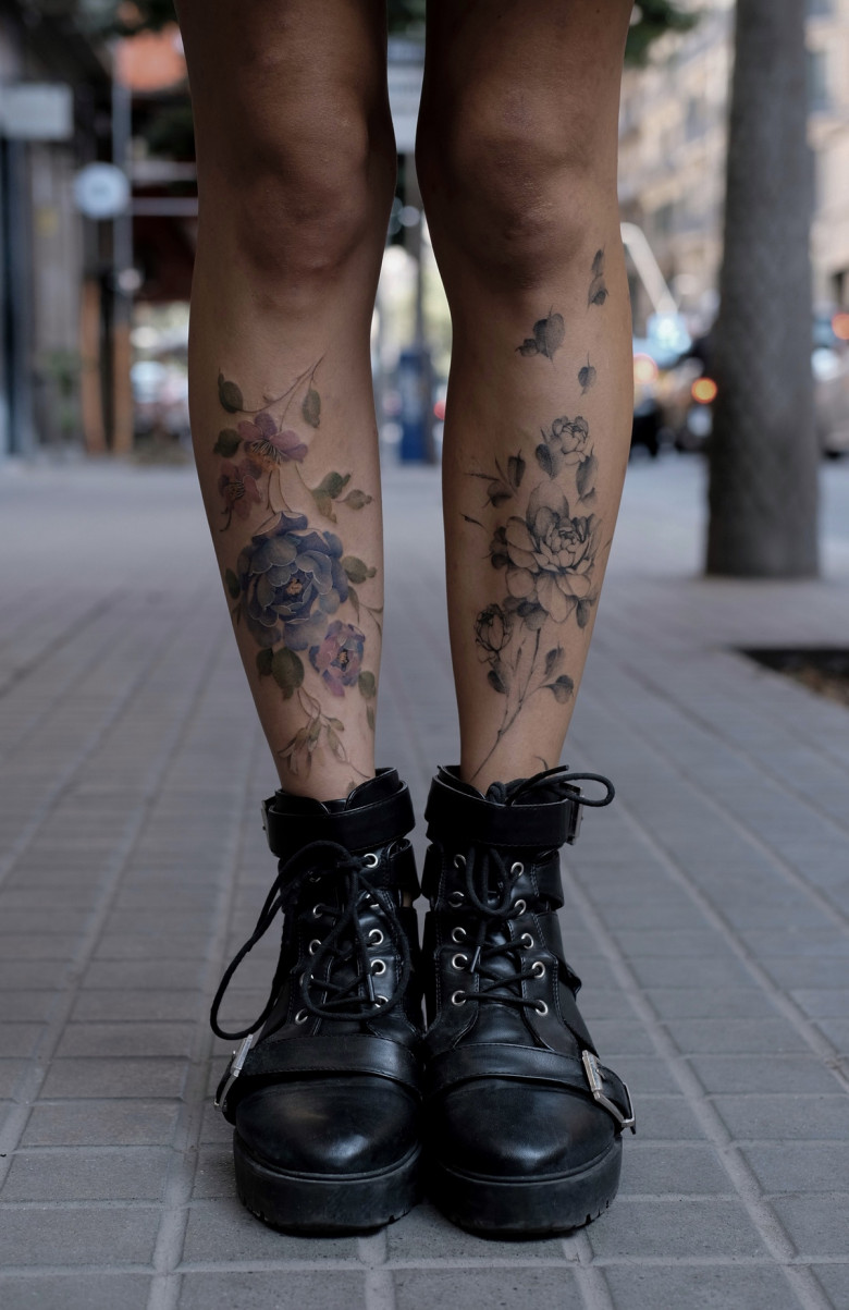 Tattoo collaboration Ksenia Way Ink and @mo.no.tattoo