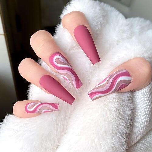 20+ Ideas To Create Gorgeous Pink Nails For A Romantic Night Out - 147