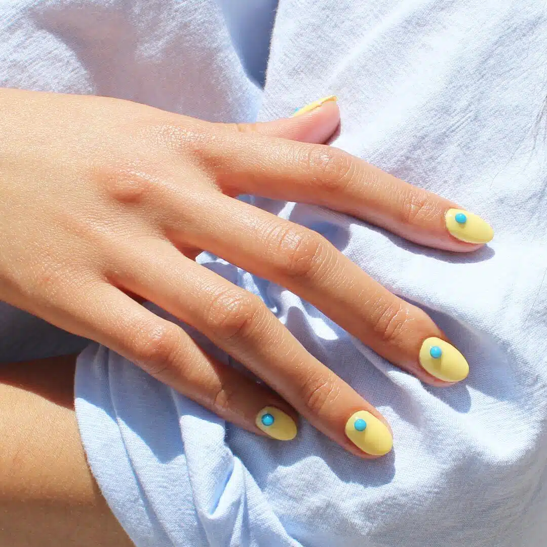 30 Chic Pastel Nail Designs To Look Pretty All Year Round - 211