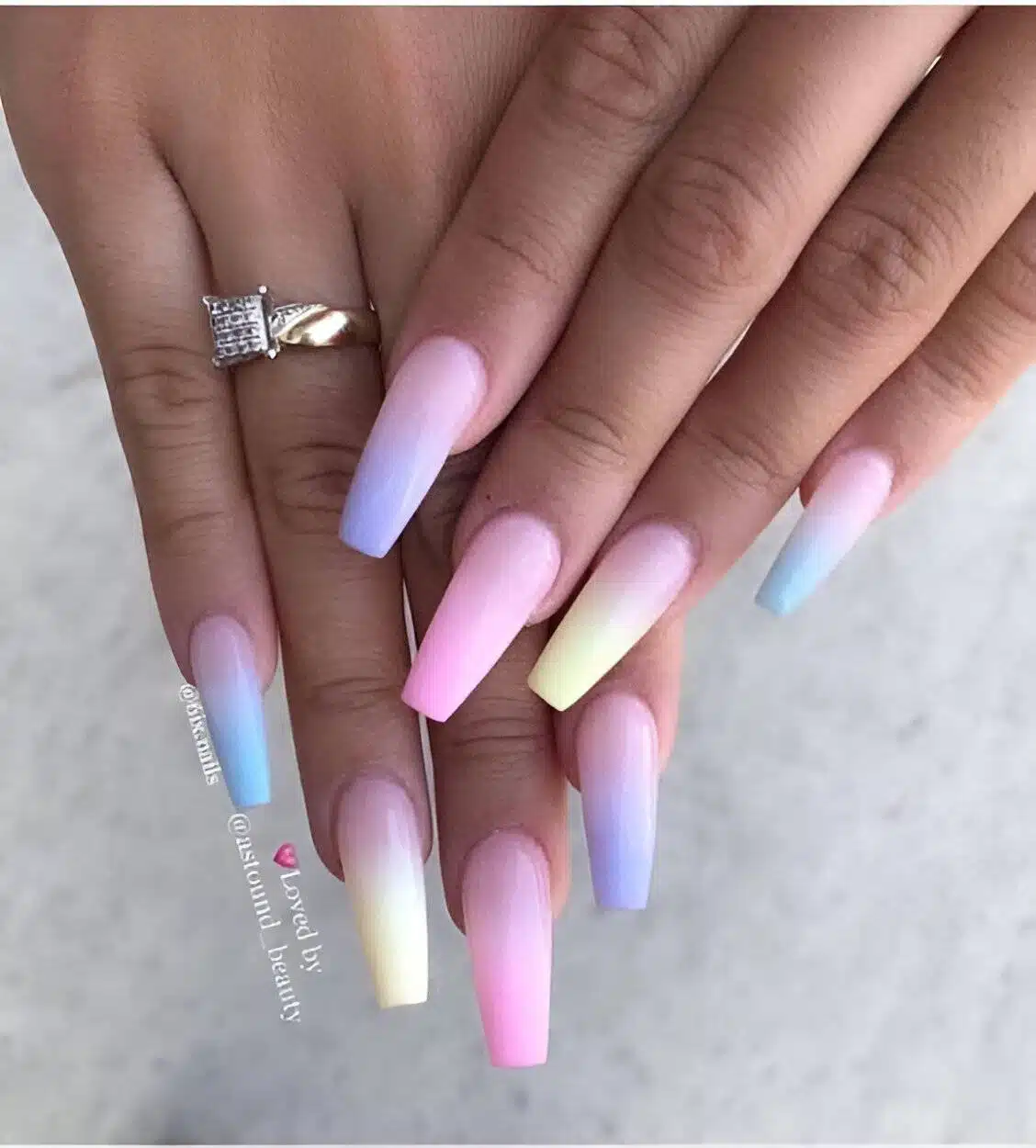 30 Chic Pastel Nail Designs To Look Pretty All Year Round - 251