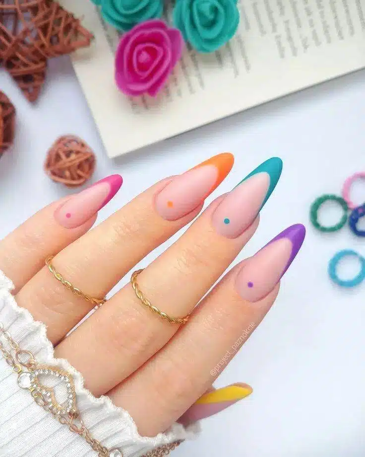 30 Chic Pastel Nail Designs To Look Pretty All Year Round - 209
