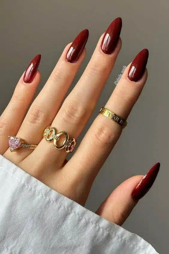 30 Easy-To-Copy Fall Manicure Looks - 215