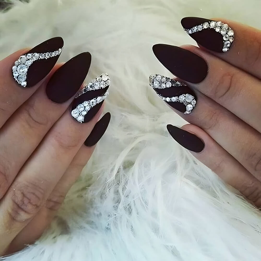 30 Gorgeous Mountain Peak Nails For Charming Girls - 215