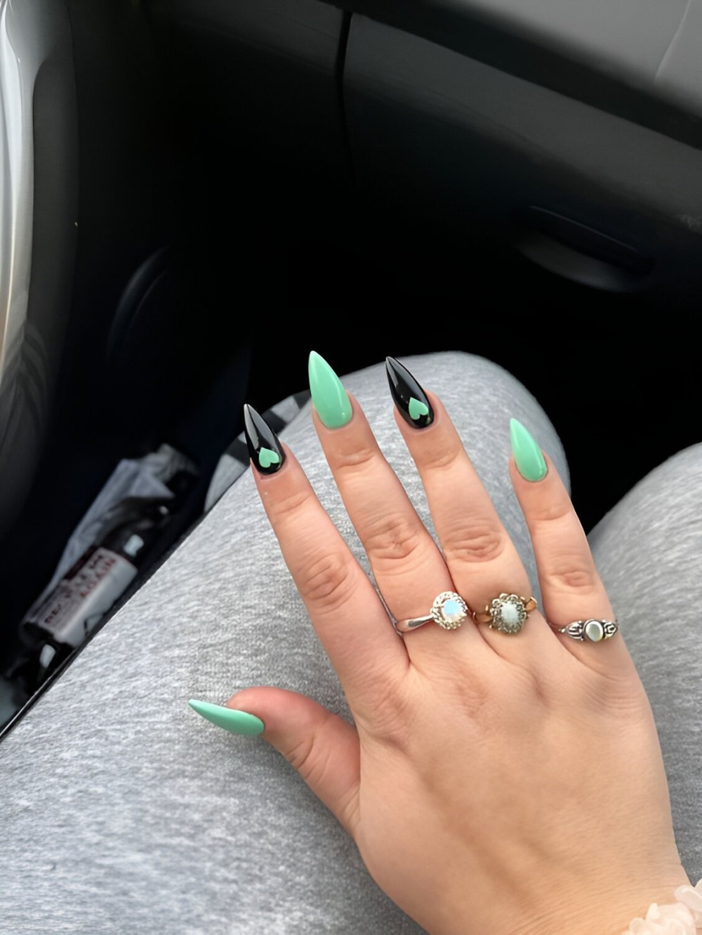 30 Hottest Black And Green Nails - 247
