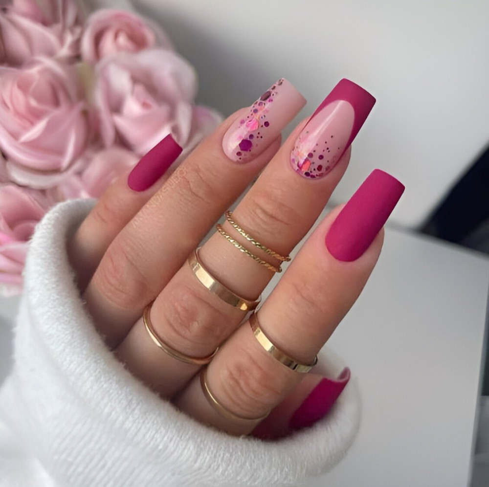 30 Irresistible Viva Magenta Manicures You Will Want To Wear All Year - 227