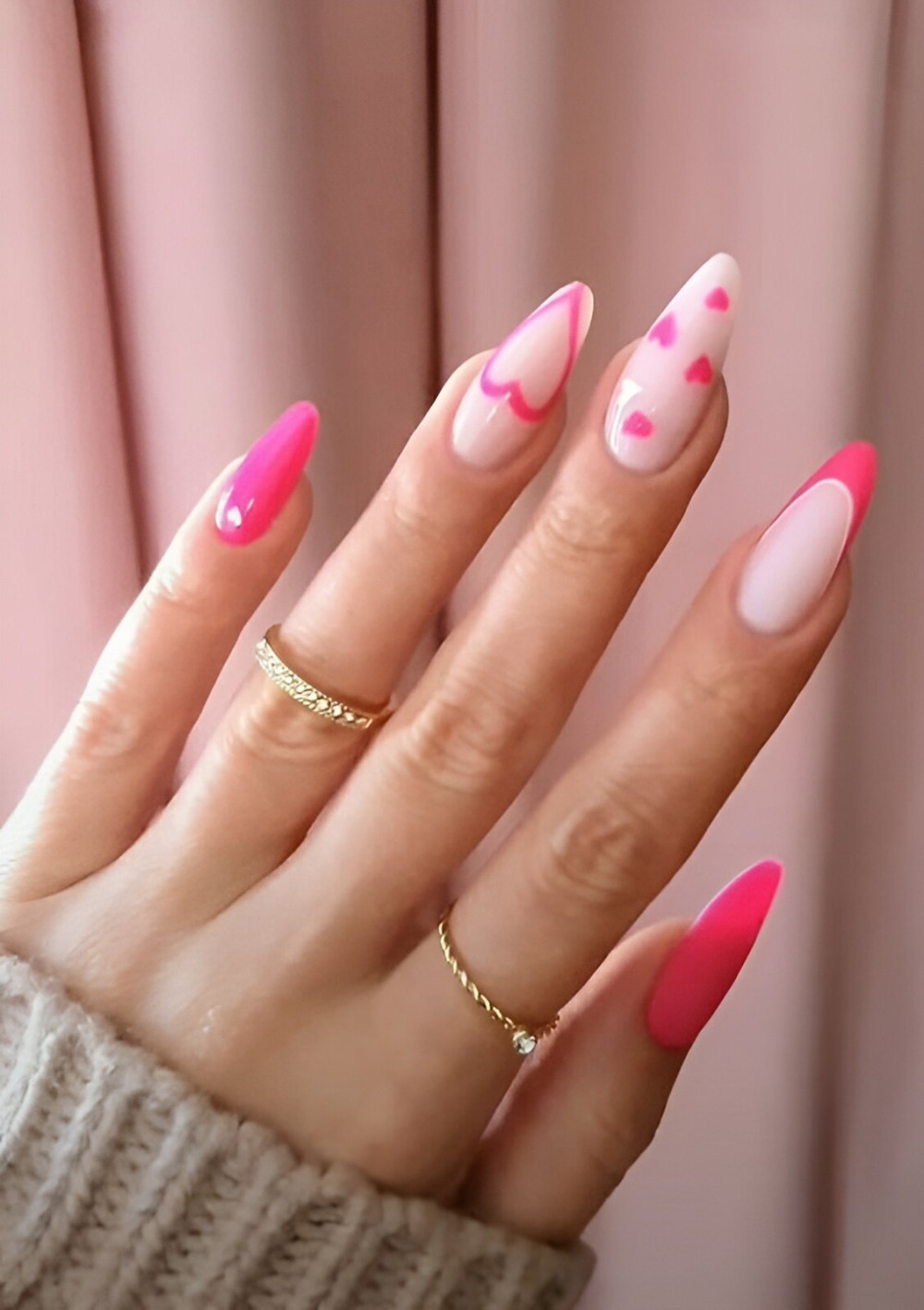 30 Irresistible Viva Magenta Manicures You Will Want To Wear All Year - 249