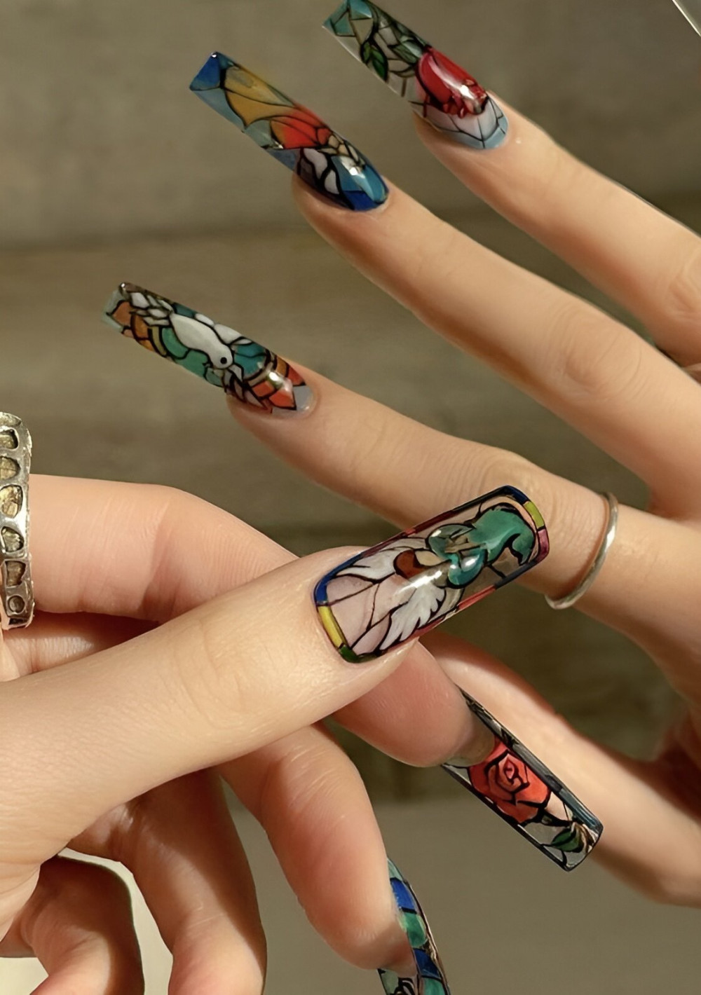 30 Majestic Glass-Stained Nail Art Designs To Make You A Queen - 195