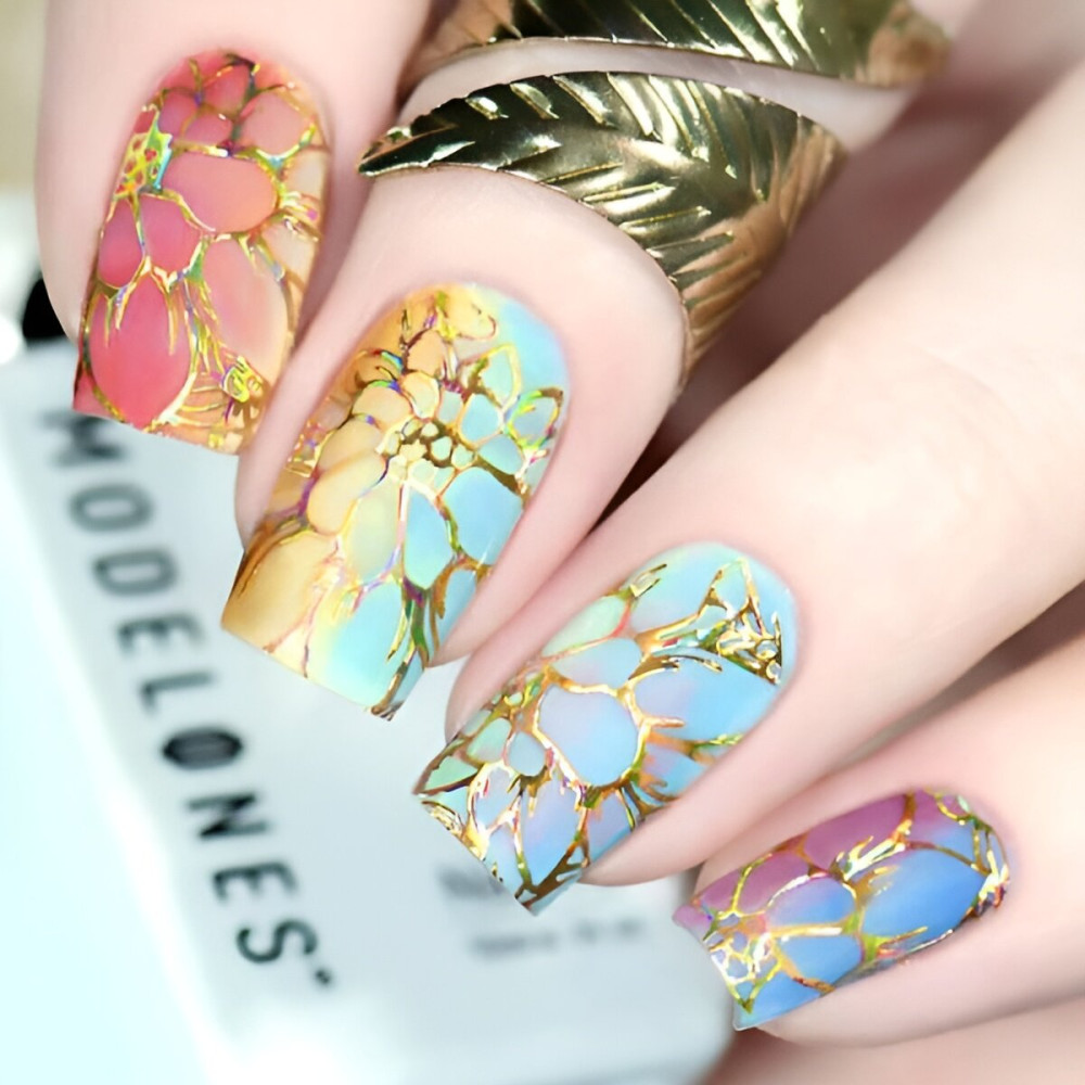 30 Majestic Glass-Stained Nail Art Designs To Make You A Queen - 243