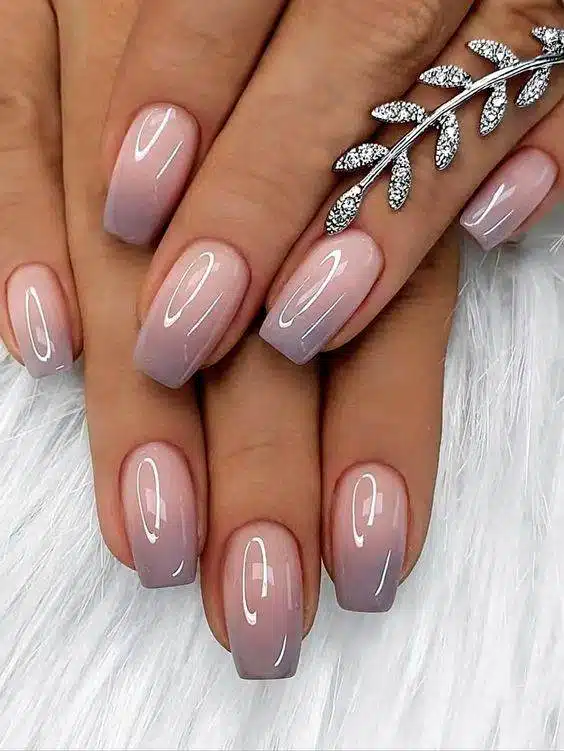 30 Simple But Pretty Short Square Nails - 239