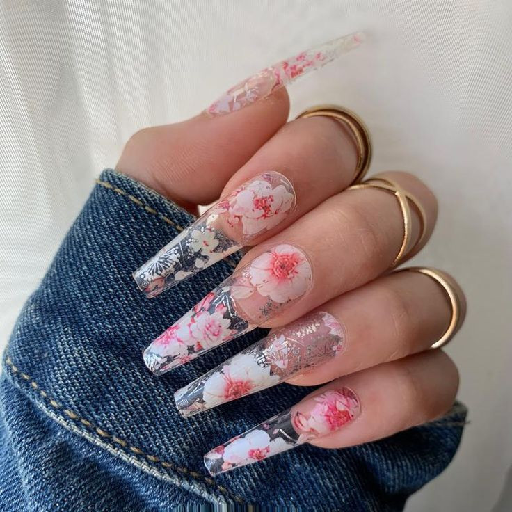 35 Gorgeous Clear Crystal Nails That Are Lovely As Cinderella’s Glass Slippers - 251