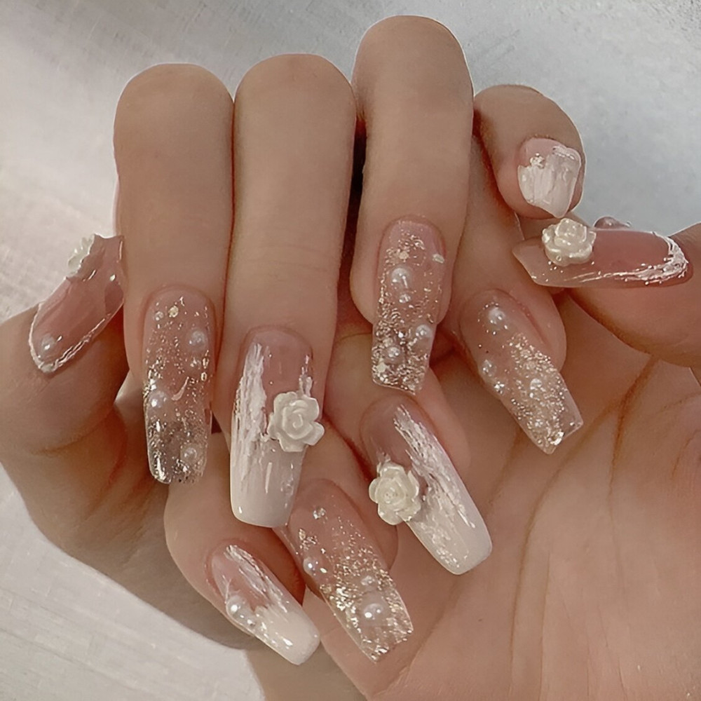 35 Gorgeous Clear Crystal Nails That Are Lovely As Cinderella’s Glass Slippers - 223