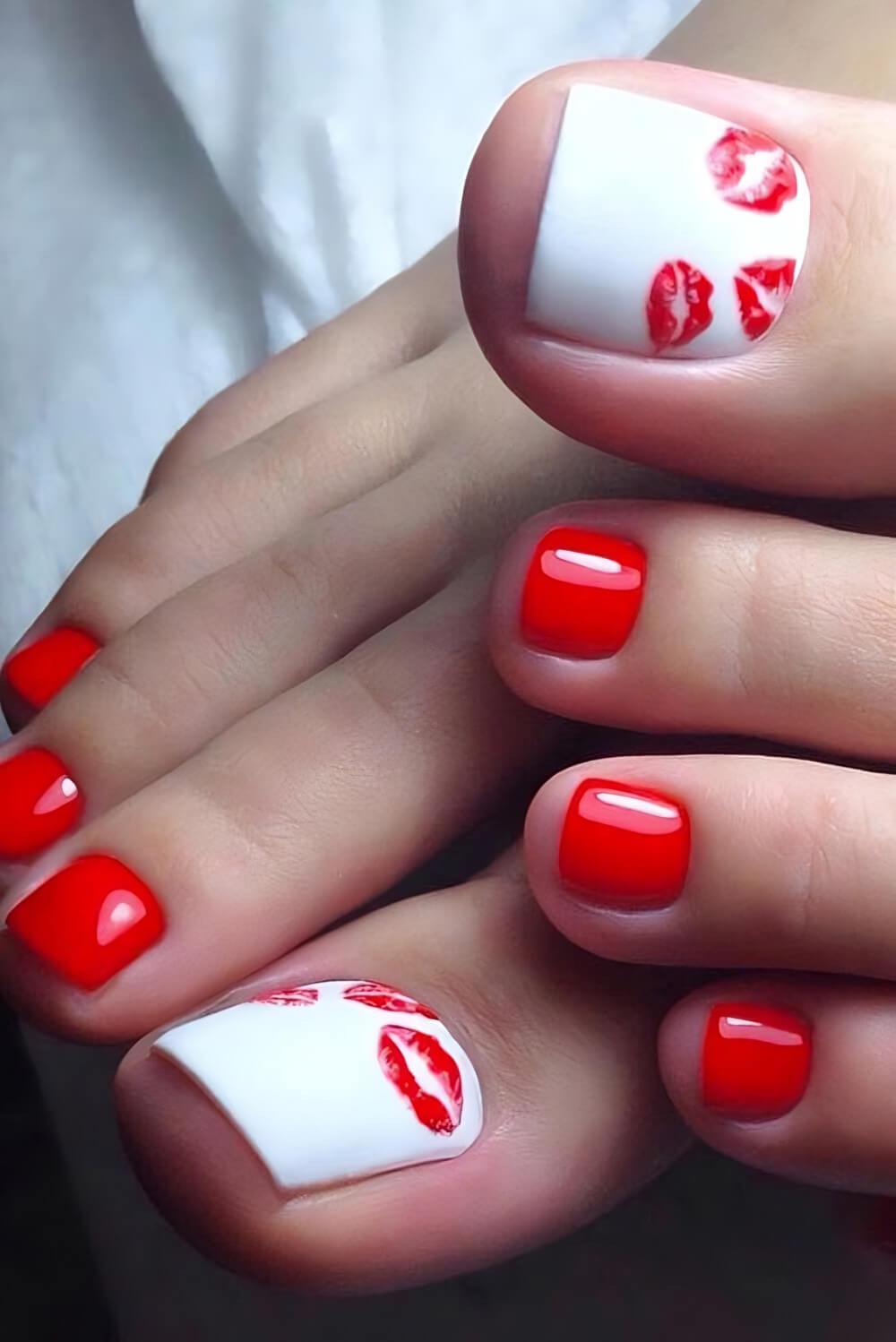 40 Pedicure Designs That You Need In Your Life Right Now - 245