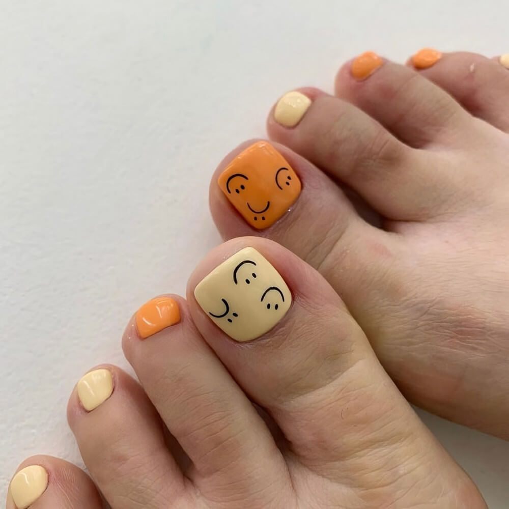 40 Pedicure Designs That You Need In Your Life Right Now - 281