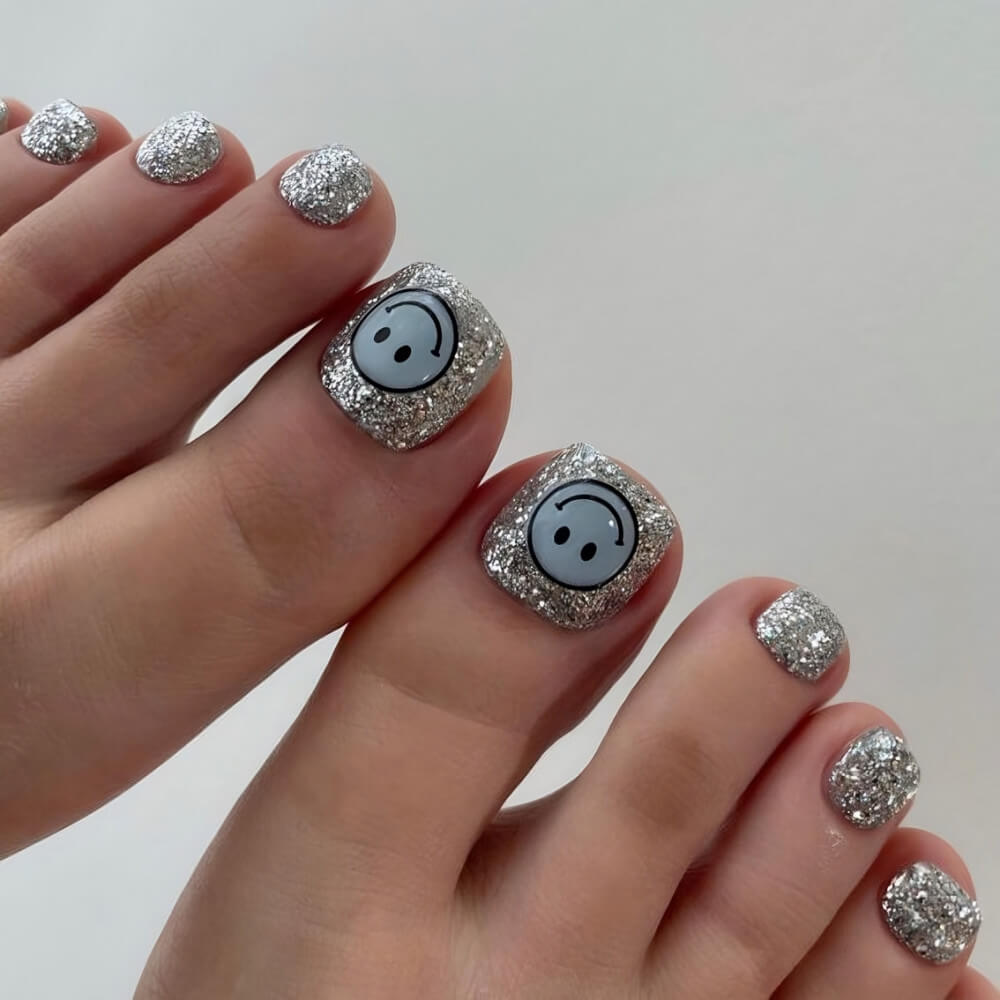 40 Pedicure Designs That You Need In Your Life Right Now - 303