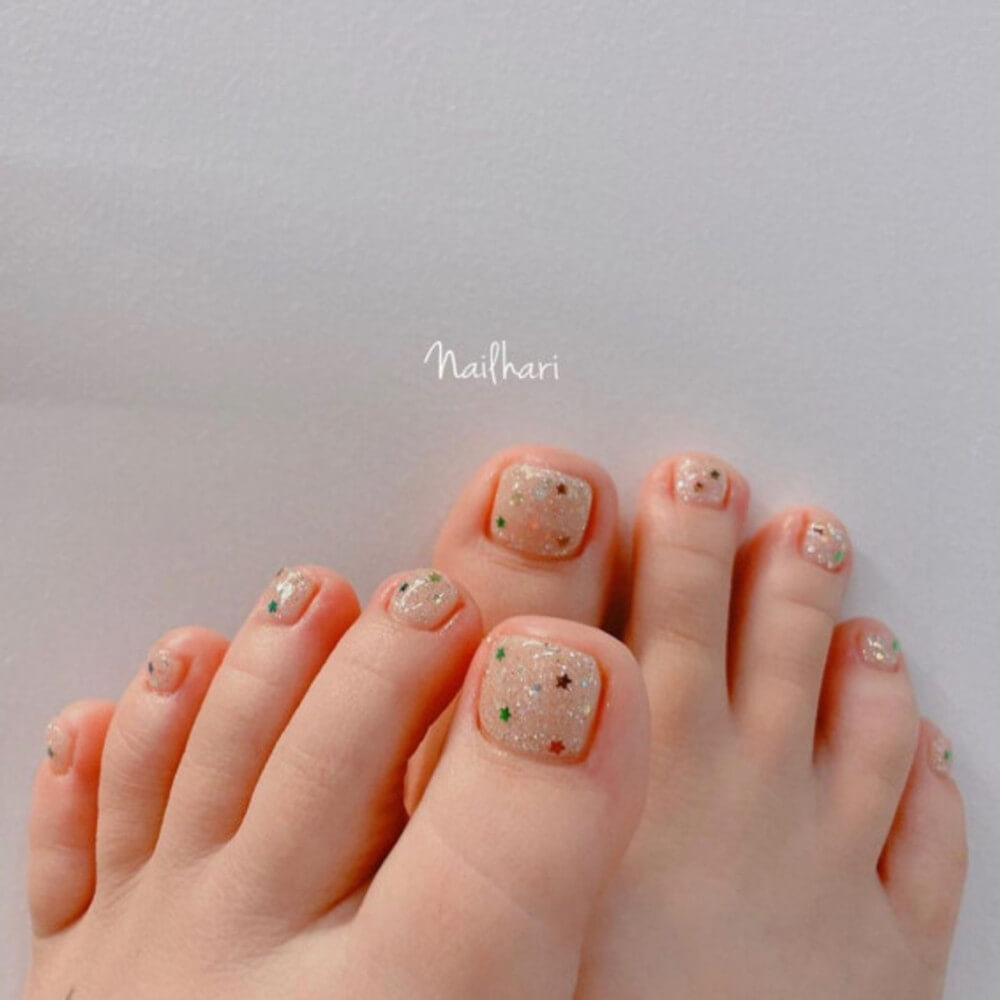 40 Pedicure Designs That You Need In Your Life Right Now - 323