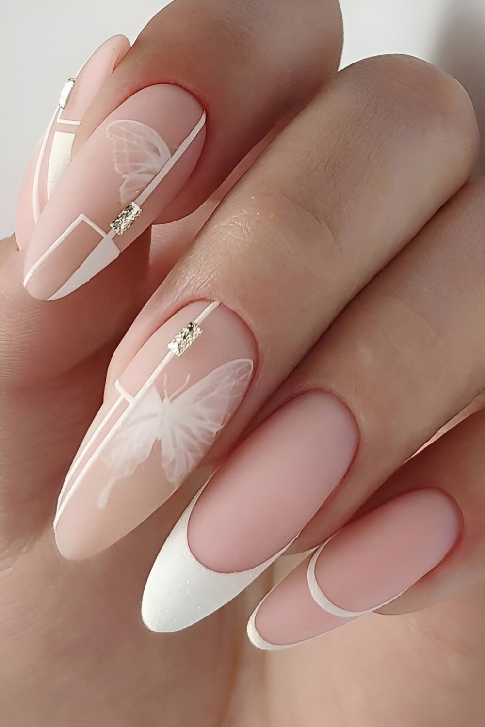 40 Stunning Wedding Nail Designs For Your Dream Wedding - 283