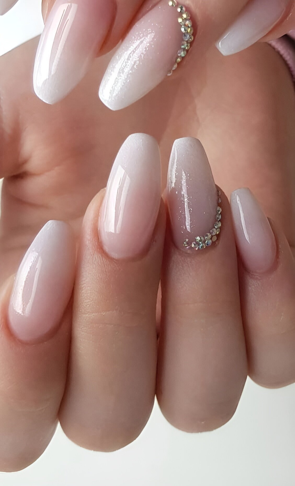 40 Stunning Wedding Nail Designs For Your Dream Wedding - 311