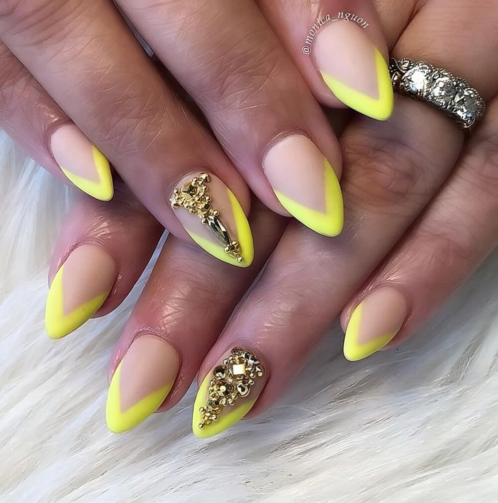 40 Stunning Yellow Acrylic Nails To Shine All Year Long - 283