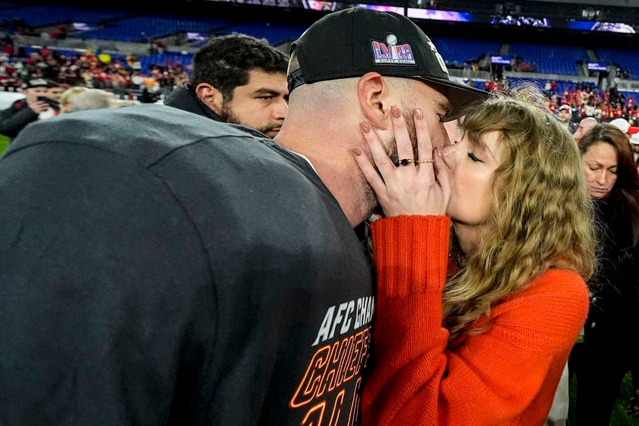 Travis Kelce and Taylor Swift