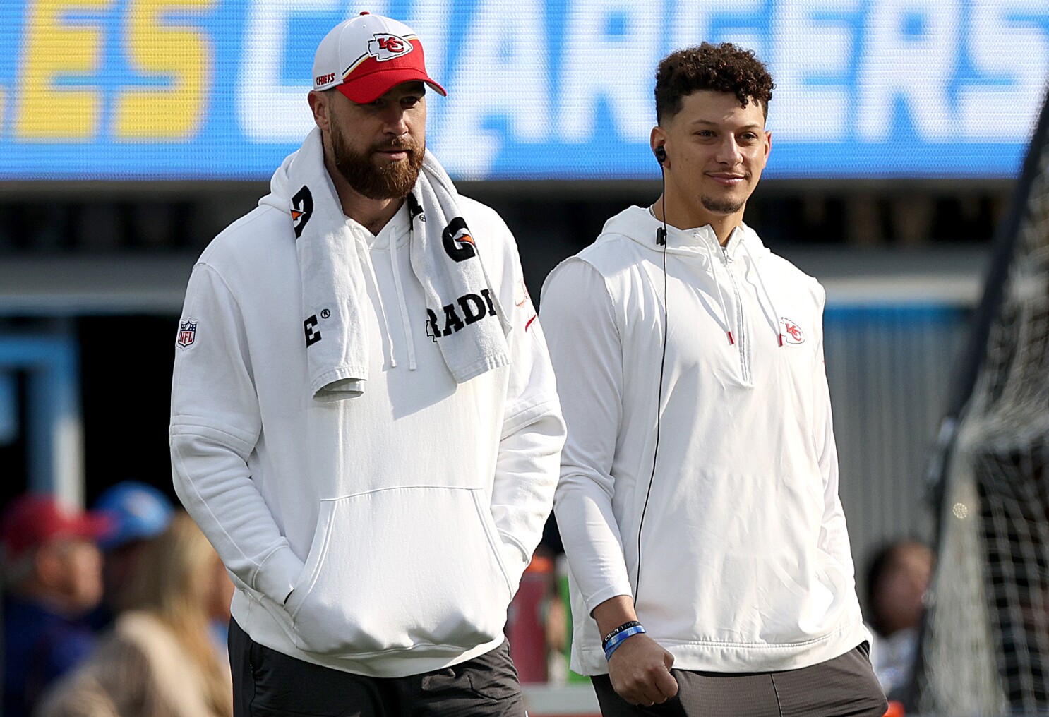 Patrick Mahomes "extremely confident" Chiefs offense can find next gear in  playoffs - NBC Sports