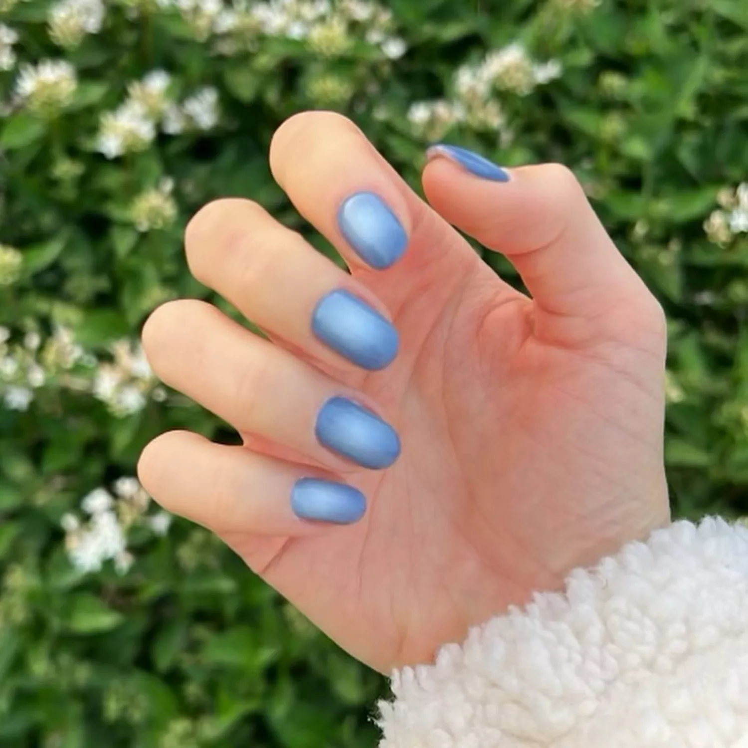 Hazy blue nails by @enamelle.