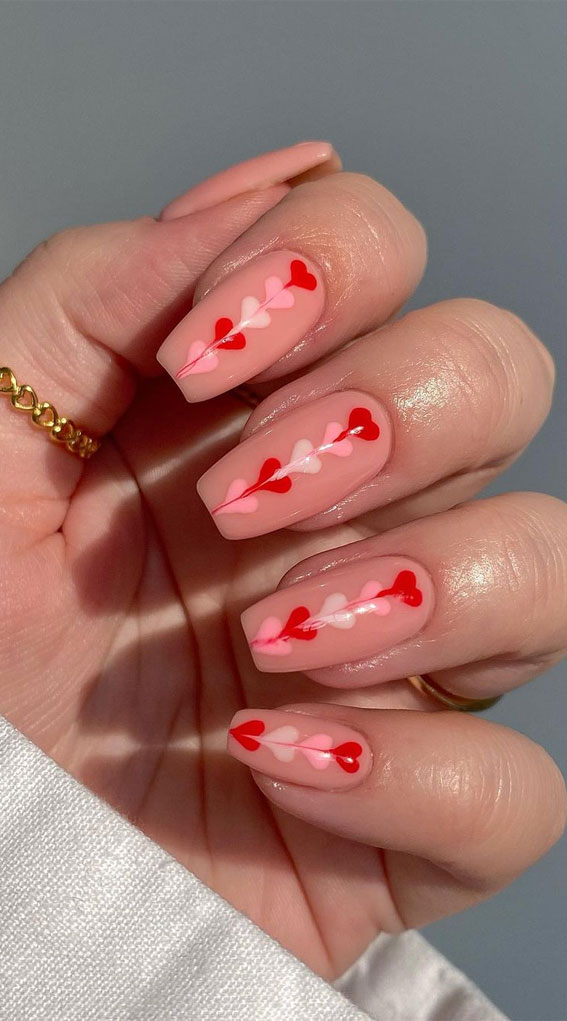 35 Best Valentine's Day Nail Designs in 2023 : Aesthetic Heart Nails