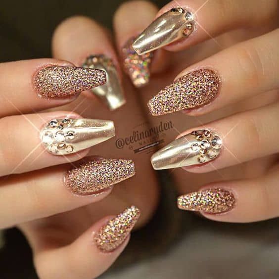 9 Nail Art Designs For Your Beach Vacation | Gold nail designs, Bridal nail  art, Gold nails