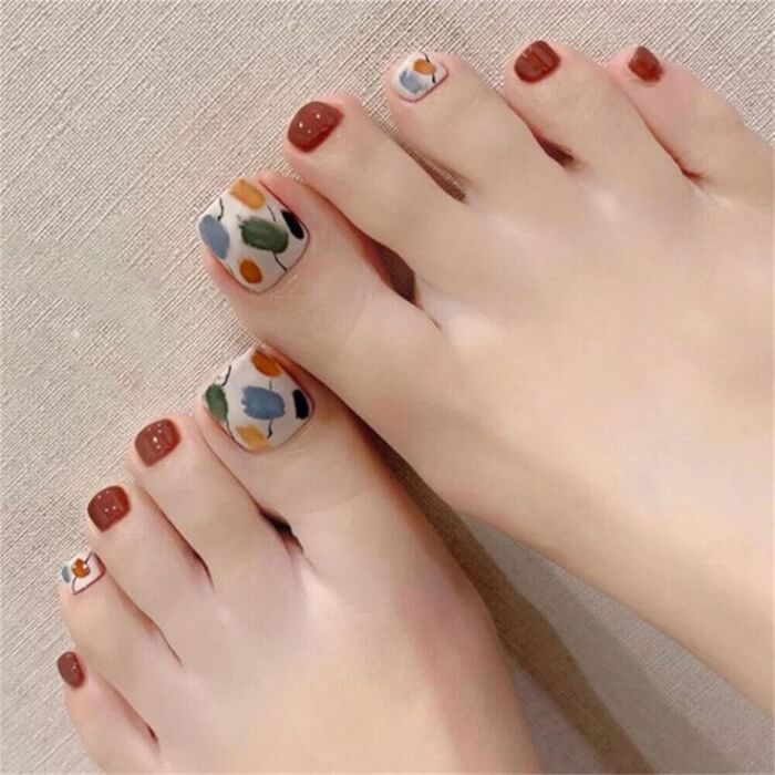 30 Spring Toe Nail Ideas That Bring Flowers To Your Life - 227
