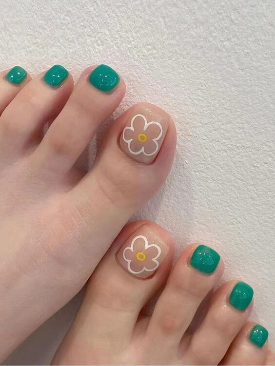 30 Spring Toe Nail Ideas That Bring Flowers To Your Life - 189