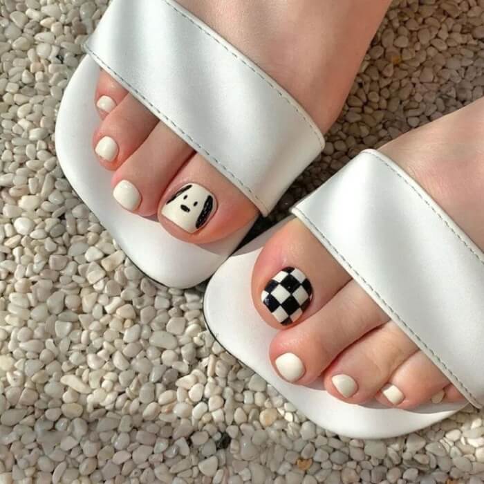 30 Spring Toe Nail Ideas That Bring Flowers To Your Life - 199