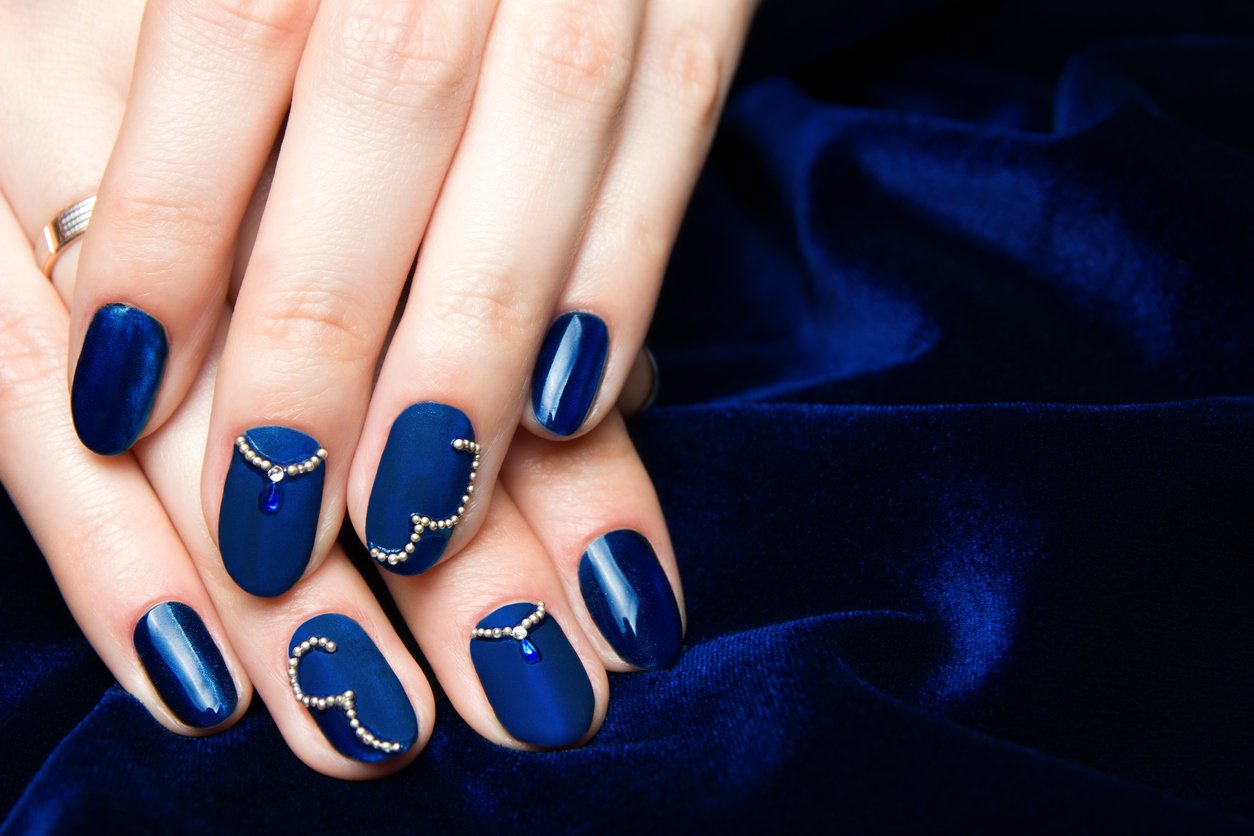 33 Alluring Dark Blue Nails in 2024 for Inspo - Zohna