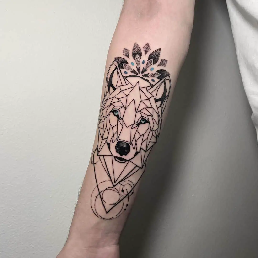 Fine line wolf tattoo on arm sleeve by lumo tattooist