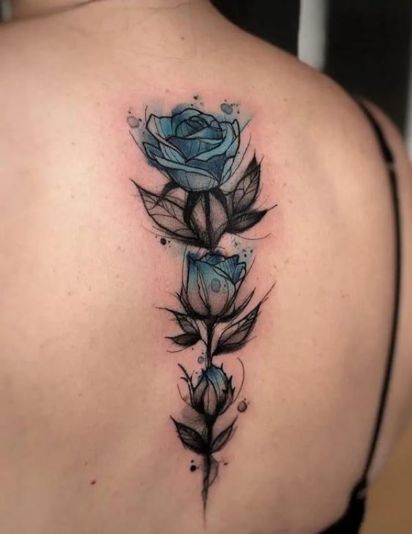 Black and blue sketchy roses