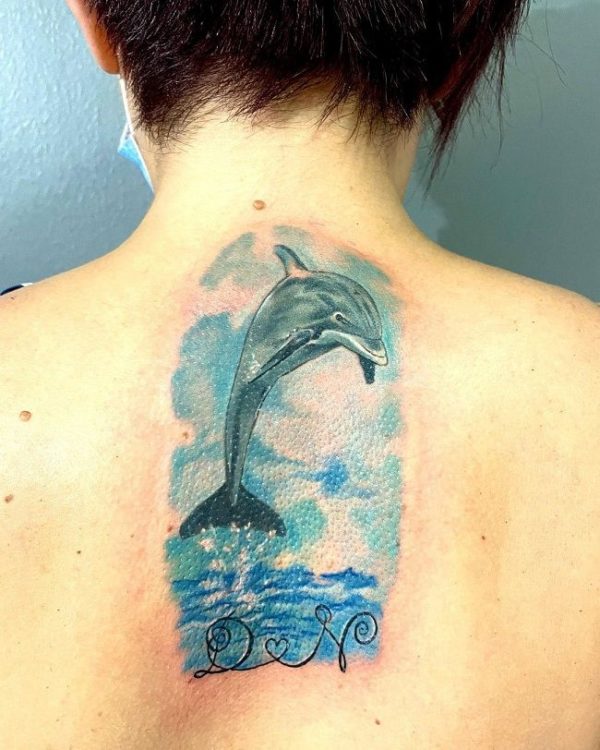 Blue-Theme-Dolphin-Tattoo