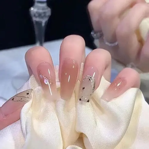 long Chinese nails