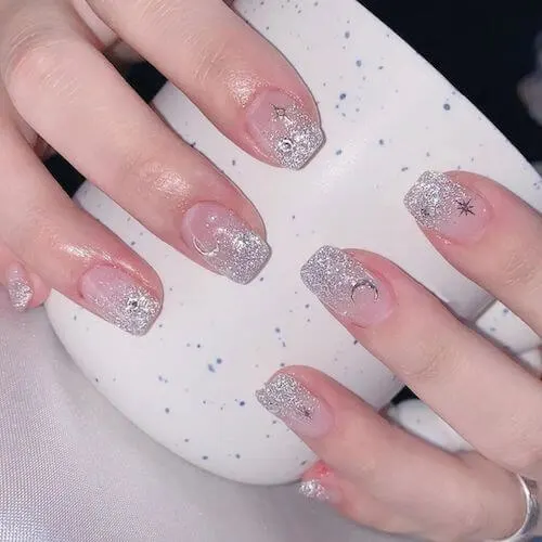 short Chinese nails