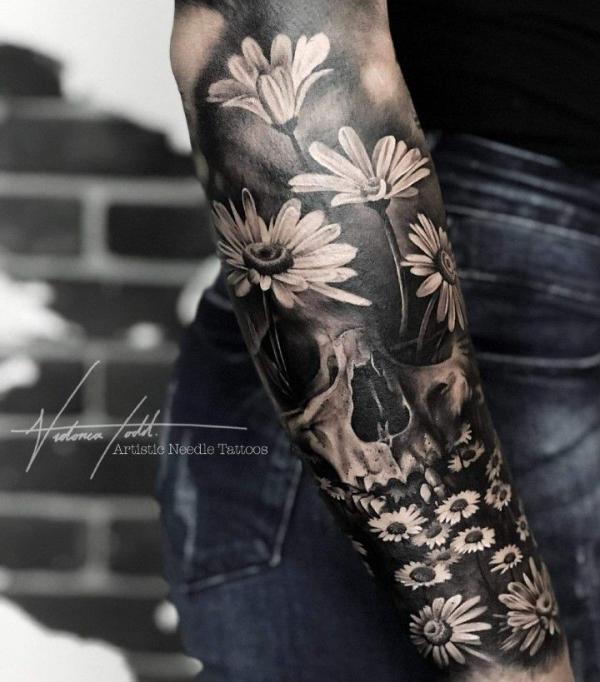 Dark skull with white daisy tattoo