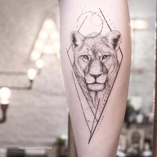 Geometric lioness tattoo