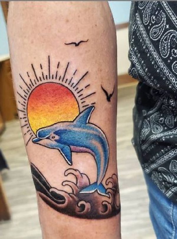 Sunset-Theme-Dolphin-Tattoo