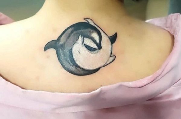 Yin-yang-Dolphin-Tattoo