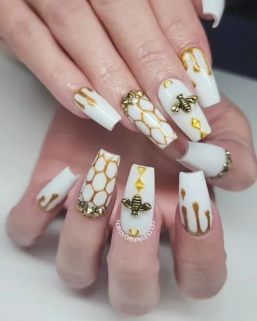 bee nail designs