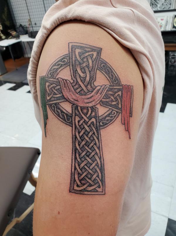 celtic cross with Irish flag tattoo upper arm tattoo 1