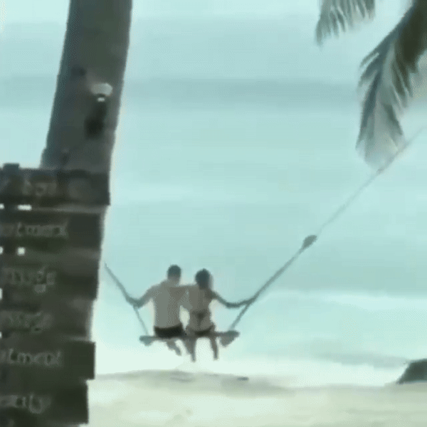 Hot rần rần khoảnh khắc Taylor Swift và bạn trai ngã lộn cổ ngoài biển, thực hư ra sao? - Ảnh 5.