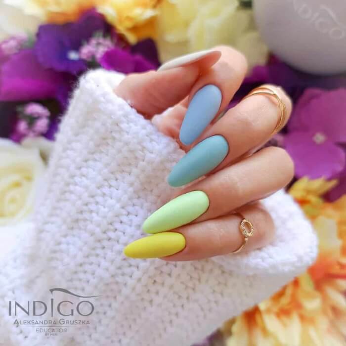 Yellow Pastel Nail Designs