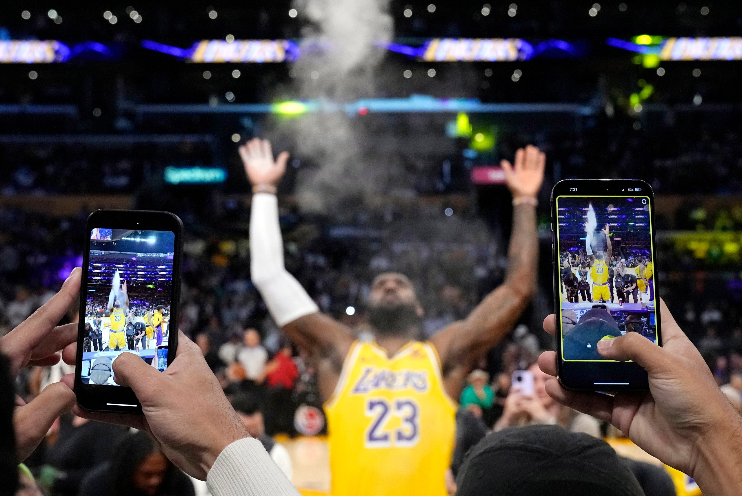 LeBron James sits out Lakers' showdown with Milwaukee Bucks due to his  balky ankle – NewsNation